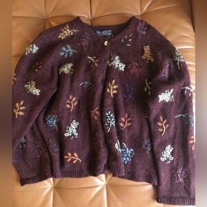100% Shetland Wool Scottish Cardigan with Floral Embroidery - Burgundy L/XL